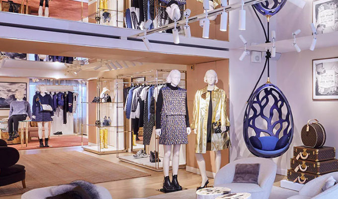 Louis VUITTON COURCHEVEL